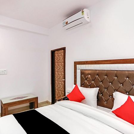 Hotel O Golden Stone Ghaziabad Extérieur photo