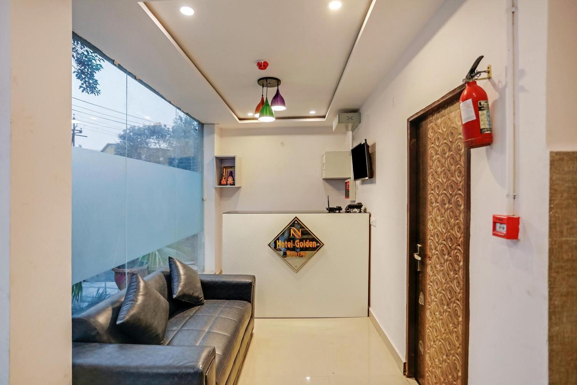 Hotel O Golden Stone Ghaziabad Extérieur photo